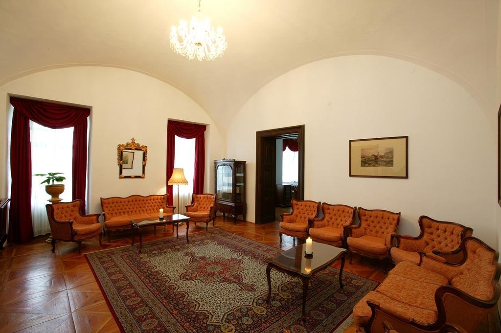 Teleki-Degenfeld Kastélyszálló Szirák Exterior foto